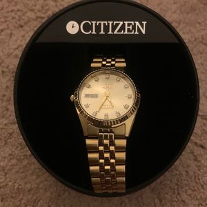 Gold citizen watch